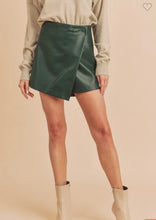 Load image into Gallery viewer, Forest Green Skort
